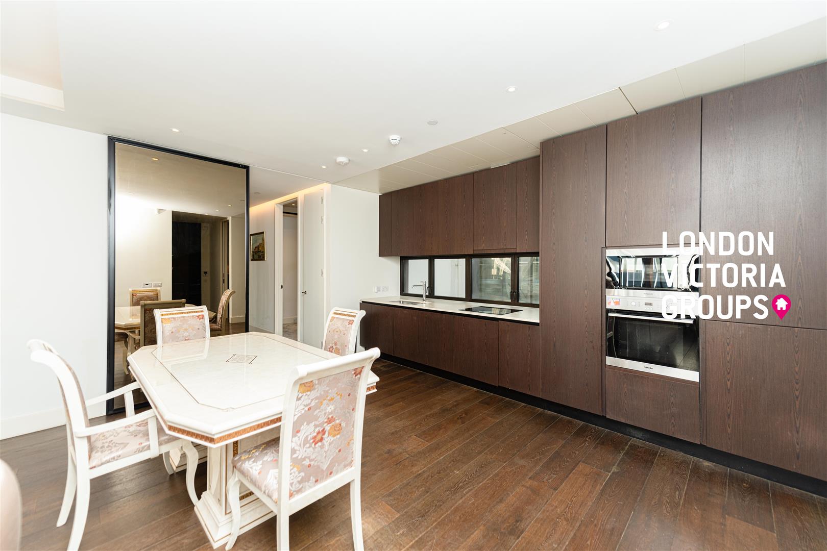 8 Artillery Row, LONDON